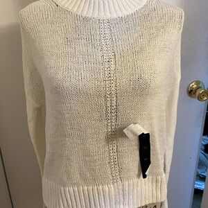NWT Banana republic cream Sweater XS